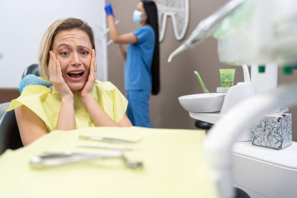 Best Emergency Dental Care for Broken or Chipped Teeth in Carefree, AZ